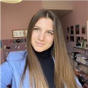 Ciao! Sono Lisa e sono una studentessa che inizierà l’università a settembre del 2021. Ho frequentato il liceo delle scienze umane e sono disponibile a dare ripetizioni soprattuto a ragazzi/e di elementari e medie